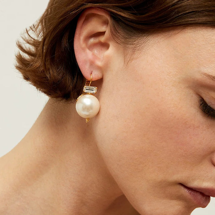 Decalcia Earrings Gold White