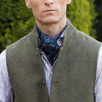 Green Navy Paisley Madder Silk Cravat