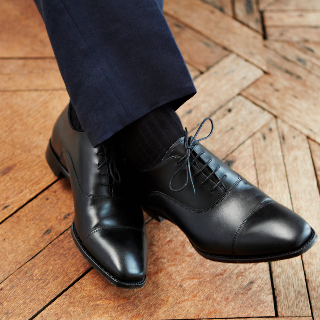Sweeney Black Toe Cap Oxford Shoe